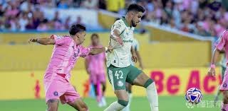 解析圣地亚哥教士的短期建队法