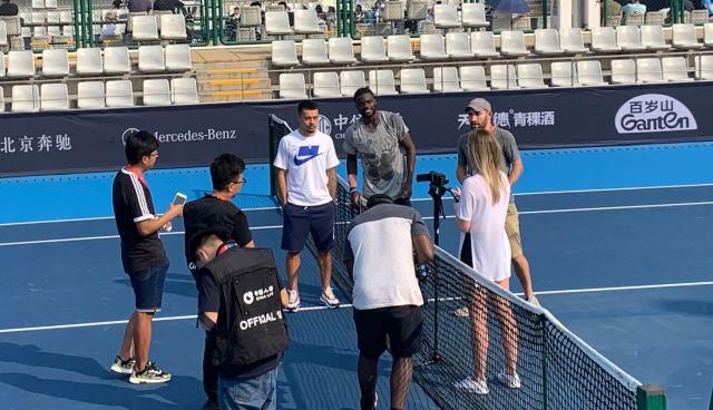 仅是一场场 仅是一场场