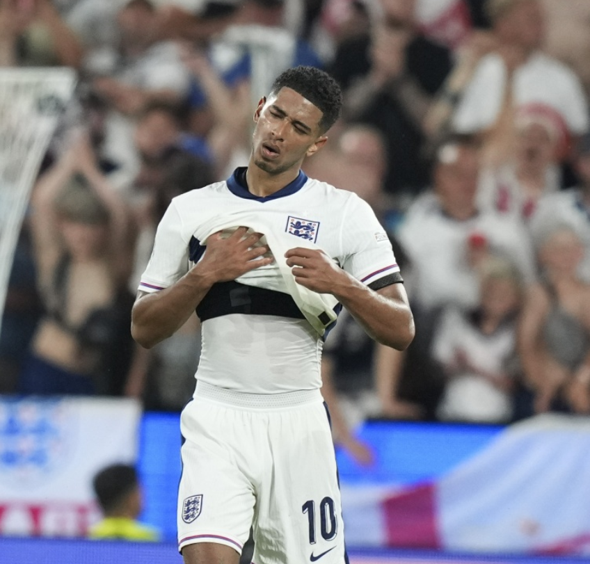 季中与队友 季中与队友