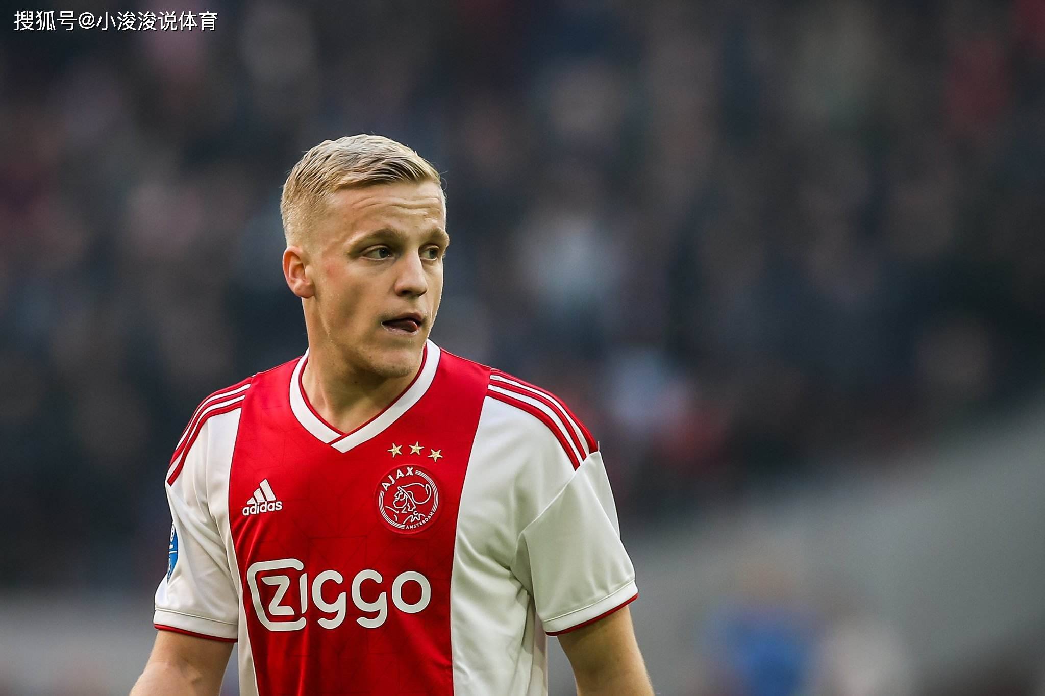 了教练的轮 了教练的轮