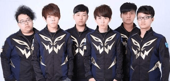 他们加入湖 他们加入湖